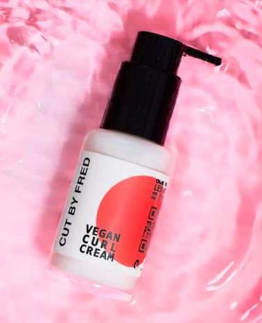 VEGAN CURL CREAM CRÈME POUR DÉFINIR LES BOUCLES