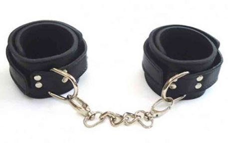 Pince Fantasy en cuir noir